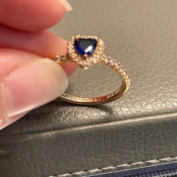Sparkling Blue Elevated Heart Ring - Picture 12 of 12